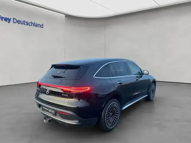 Mercedes-Benz EQC 400