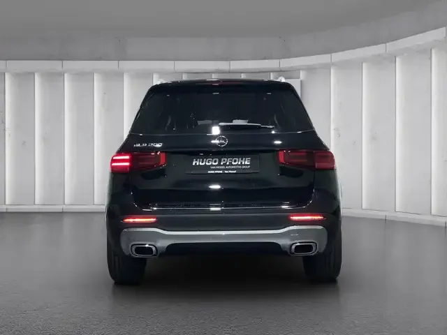 Mercedes-Benz GLB 200