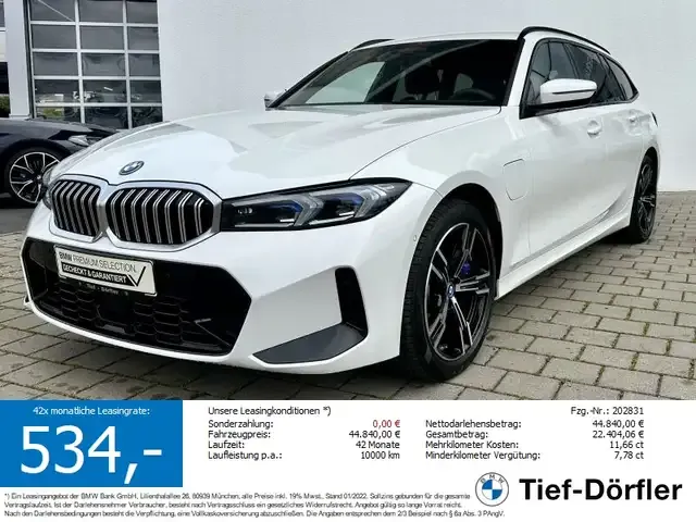 BMW 330
