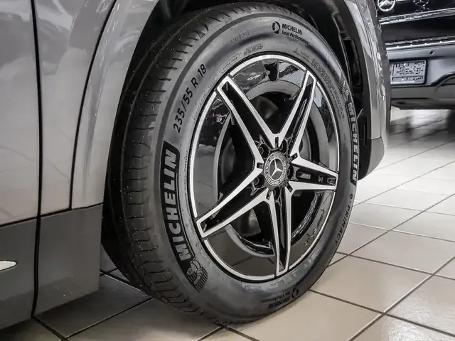 Mercedes-Benz EQA 350