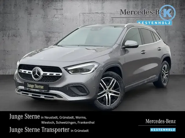 Mercedes-Benz GLA 250