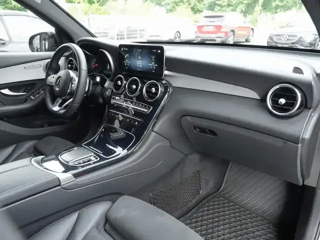Mercedes-Benz GLC 400