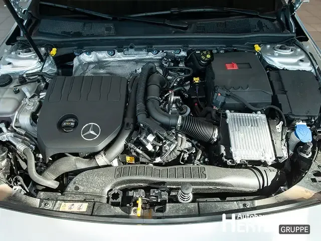 Mercedes-Benz CLA 180