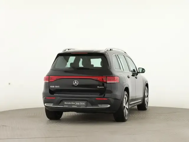 Mercedes-Benz EQB 300