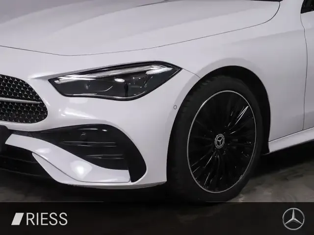 Mercedes-Benz CLE 220