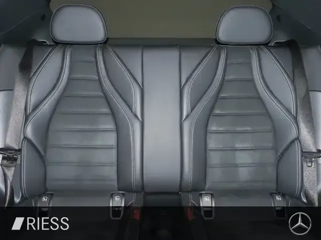 Mercedes-Benz CLE 220