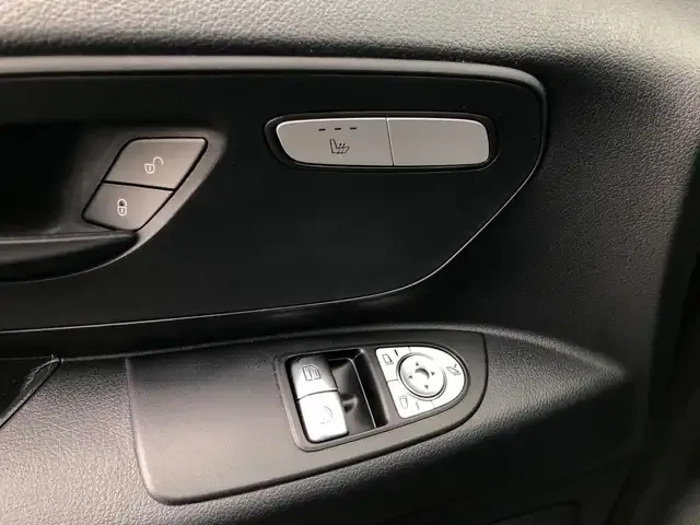 Mercedes-Benz Sonstiges