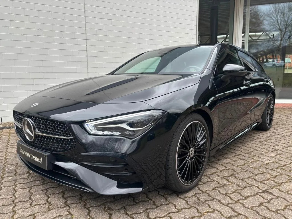 Mercedes-Benz CLA 200