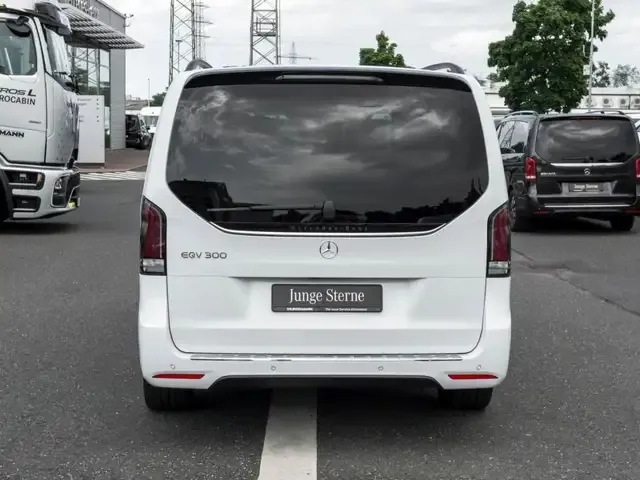 Mercedes-Benz EQV 300