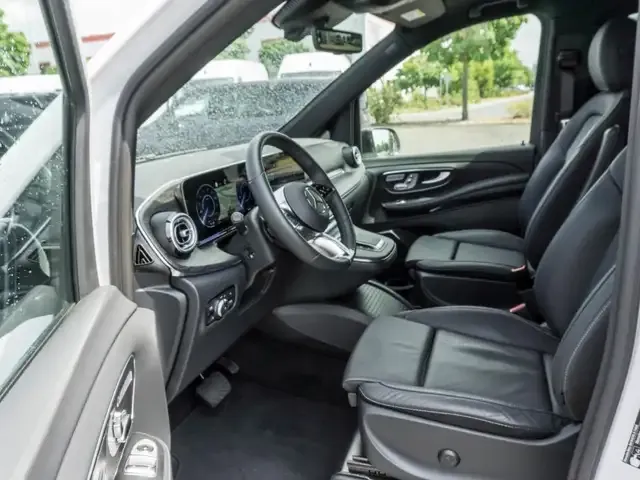 Mercedes-Benz EQV 300