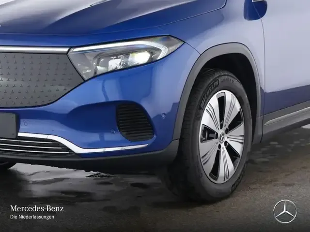 Mercedes-Benz EQA 300