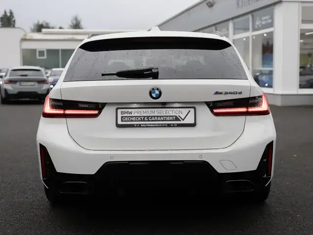 BMW 340