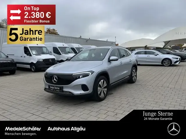 Mercedes-Benz EQA 300