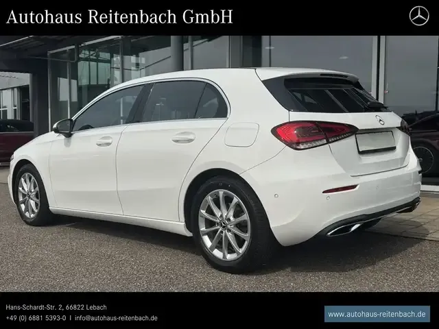 Mercedes-Benz A 200