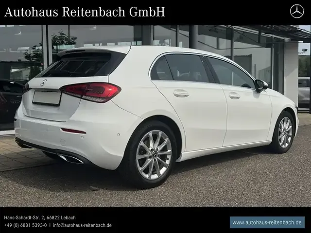 Mercedes-Benz A 200