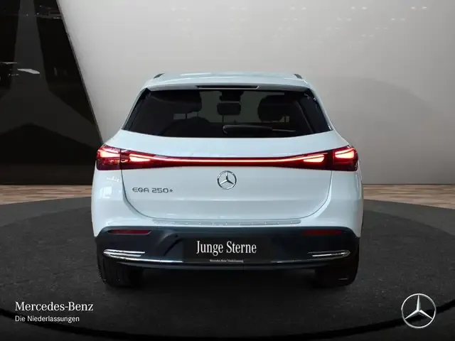 Mercedes-Benz EQA 250