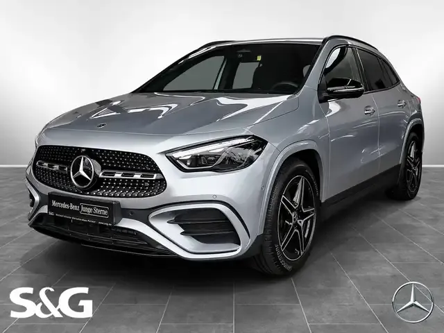 Mercedes-Benz GLA 180