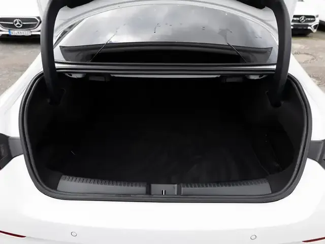 Mercedes-Benz CLA 220