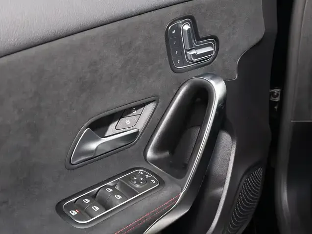 Mercedes-Benz A 45 AMG