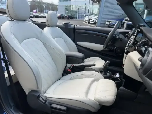 MINI Cooper S Cabrio