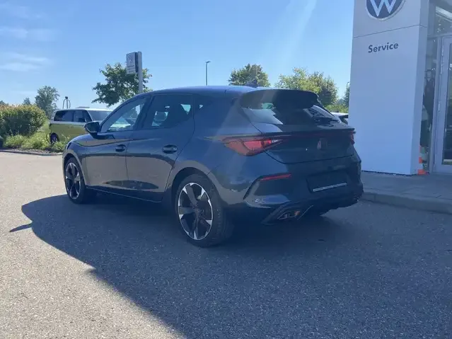 CUPRA Leon