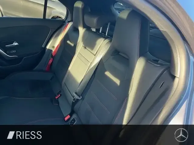 Mercedes-Benz A 35 AMG