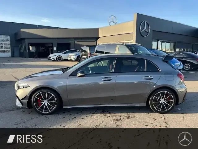 Mercedes-Benz A 35 AMG