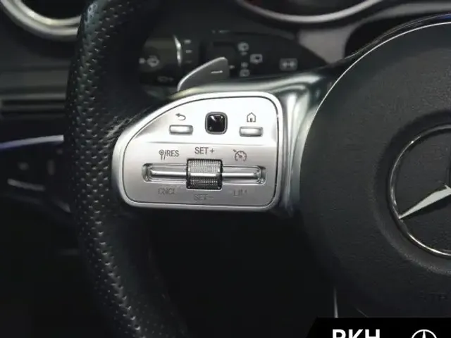 Mercedes-Benz GLC 200