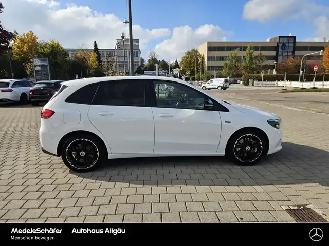 Mercedes-Benz B 250