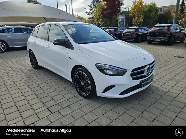 Mercedes-Benz B 250