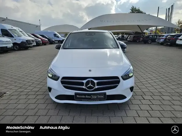 Mercedes-Benz B 250