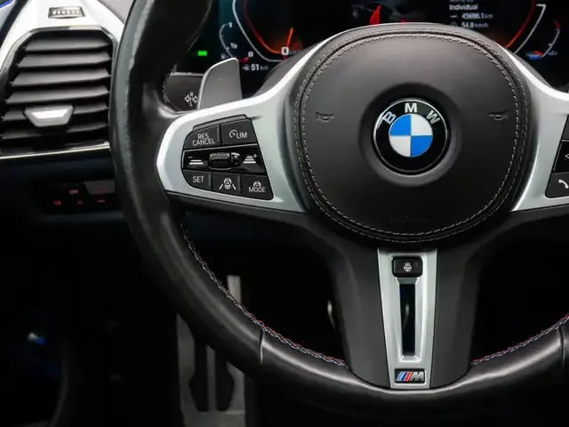 BMW M850
