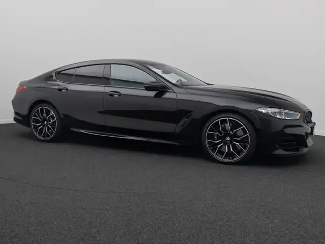 BMW M850