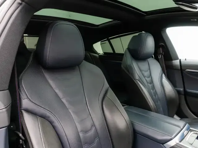 BMW M850