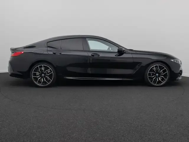 BMW M850