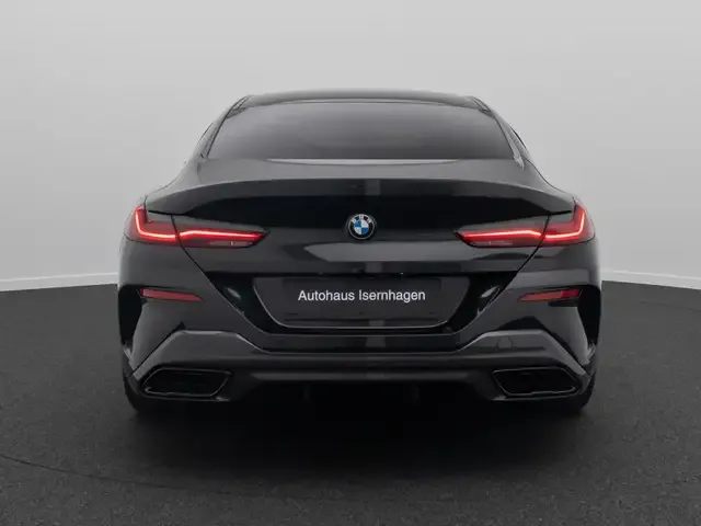 BMW M850