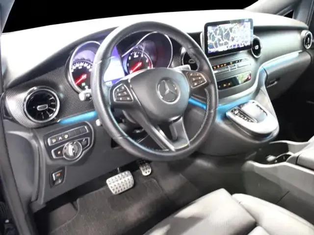 Mercedes-Benz V 300