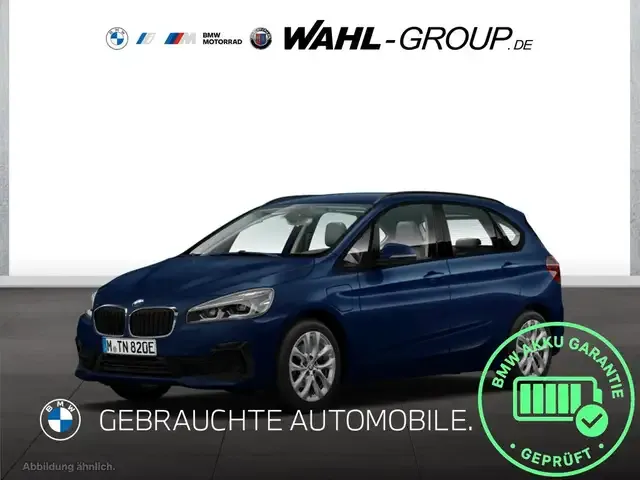 BMW 225