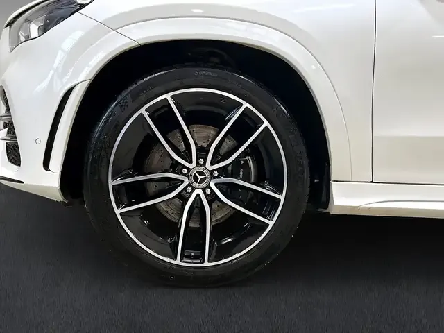 Mercedes-Benz GLE 400