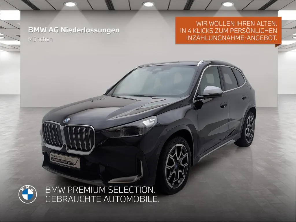 BMW iX1