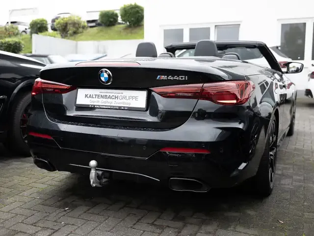 BMW 440