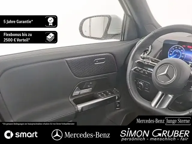 Mercedes-Benz EQB 300