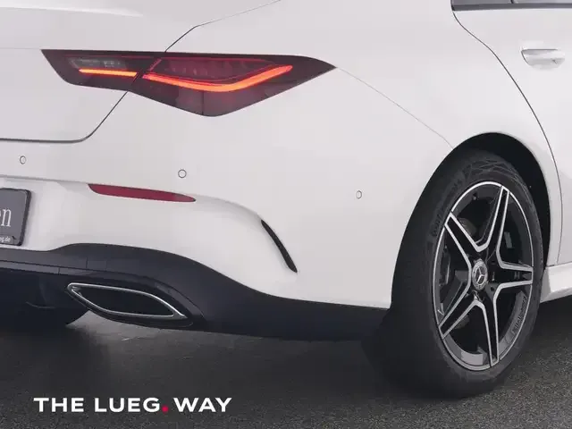 Mercedes-Benz CLA 200