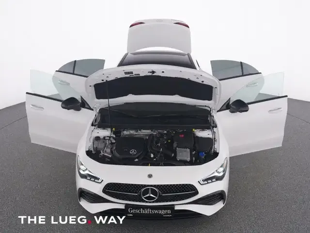 Mercedes-Benz CLA 200