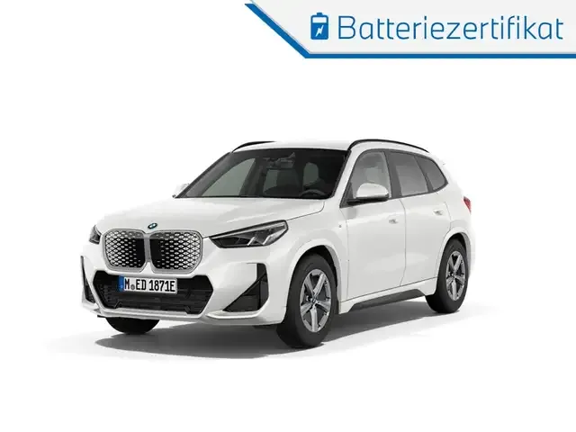 BMW iX1