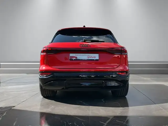 Audi Q6