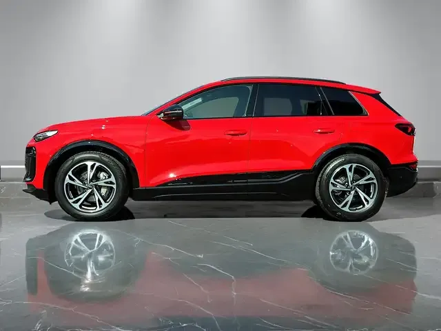 Audi Q6