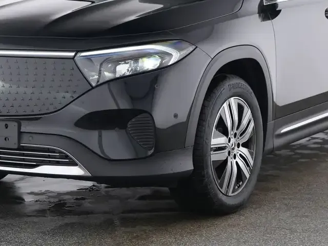 Mercedes-Benz EQB 350