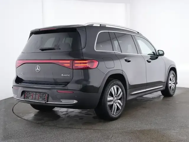Mercedes-Benz EQB 350