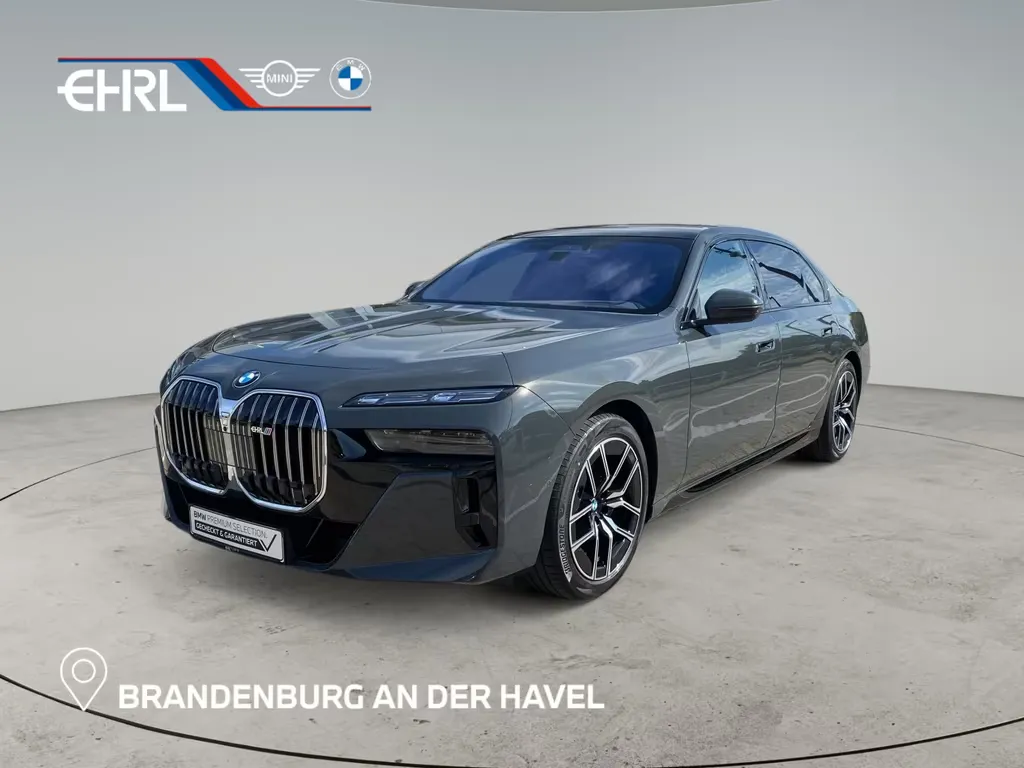 BMW 740